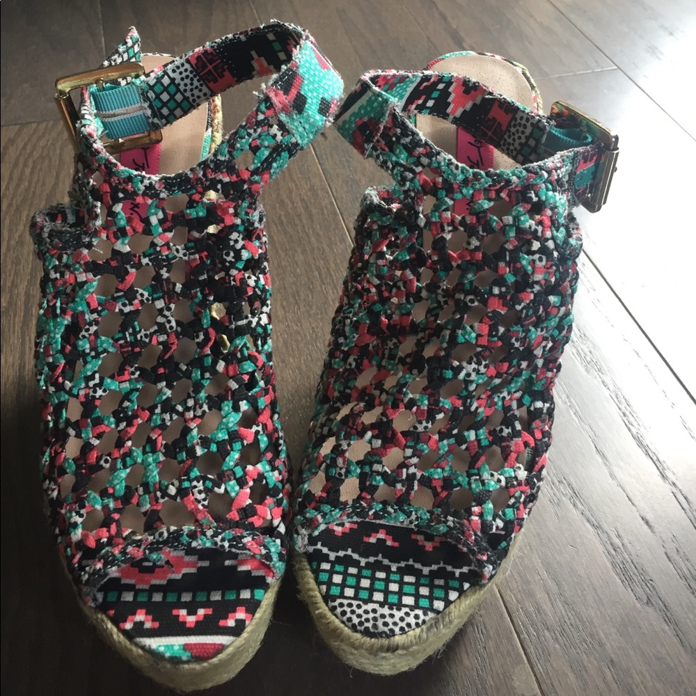 Betsey Johnson Wedges