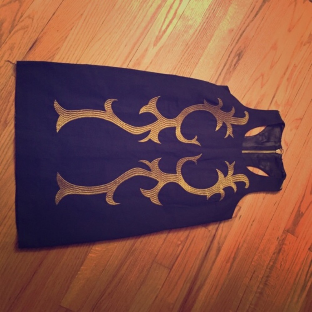 Gorgeous mini shift dress in navy