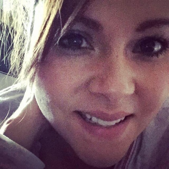 Hello! Hello! - Picture 6 of 7