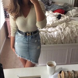 Tan ribbed v-neck sweater