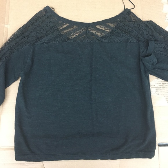 Sweater - Picture 4 of 4