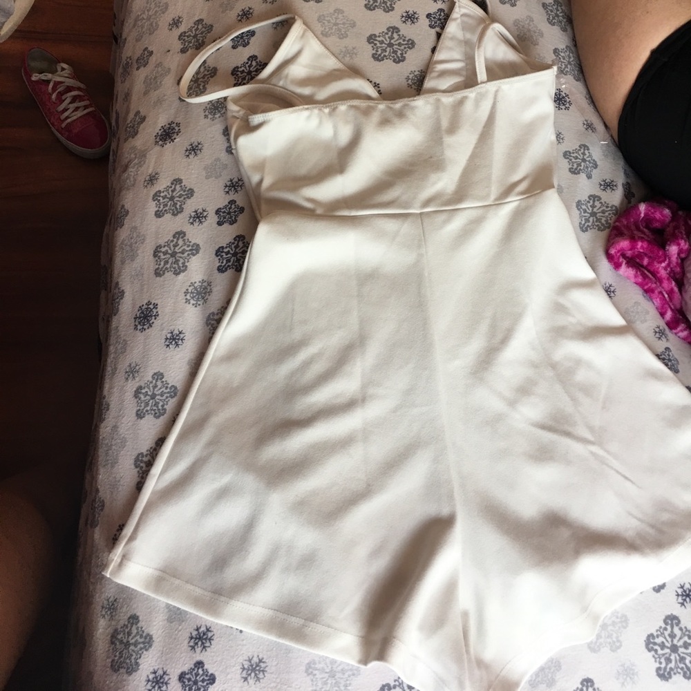 Fashion Nova Romper - Picture 5 of 5