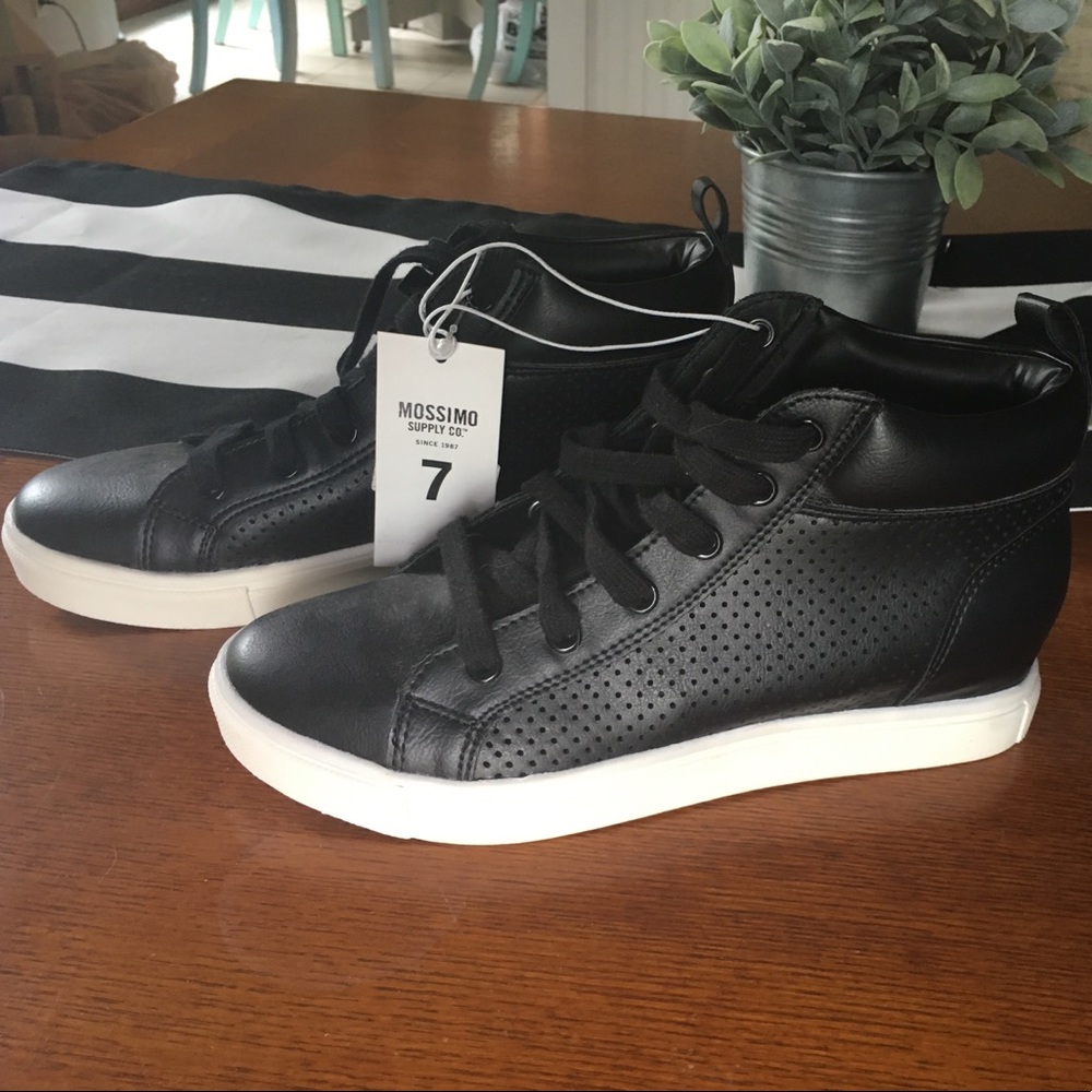 Lifestyle sneakers
