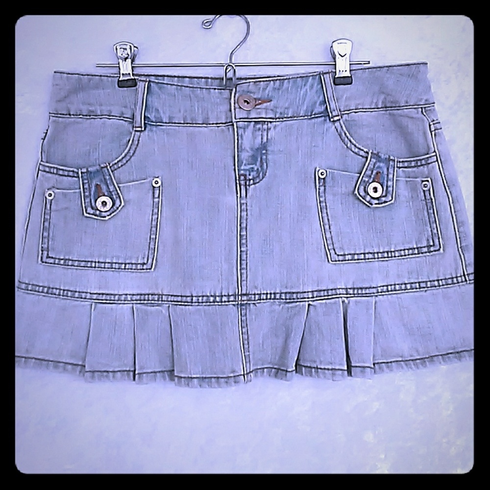 Jean mini skirt