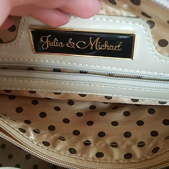 bioutque purse!! - Picture 2 of 3