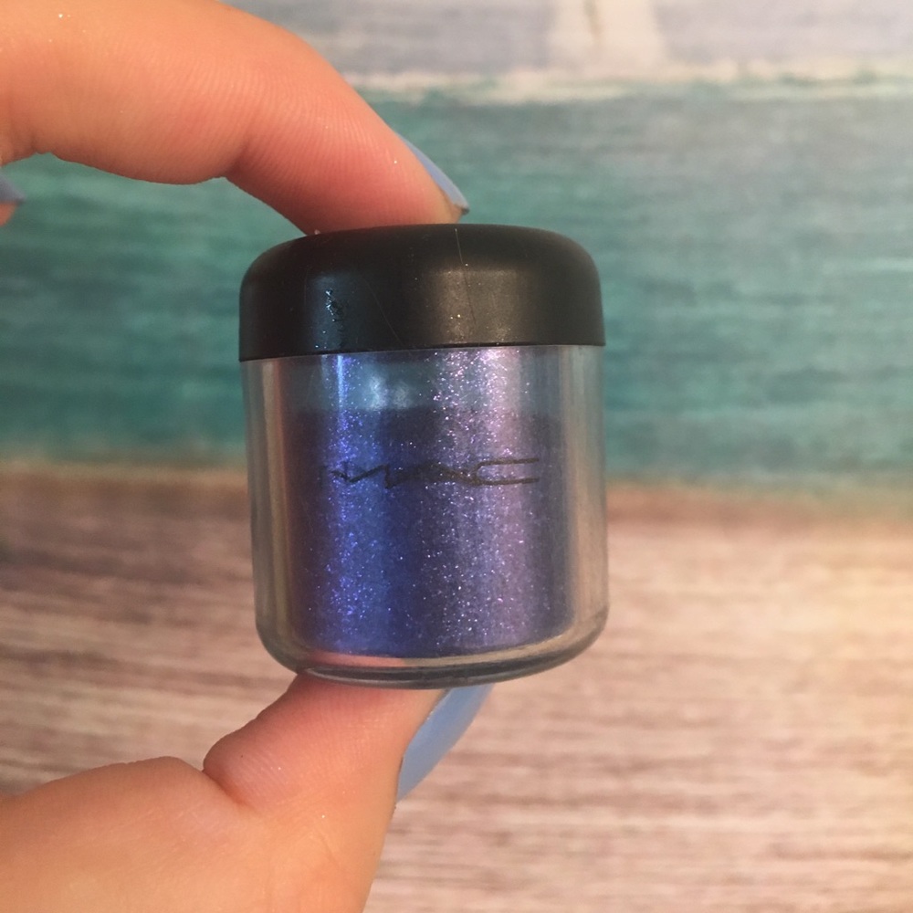 MAC glitter in reflects purple duo