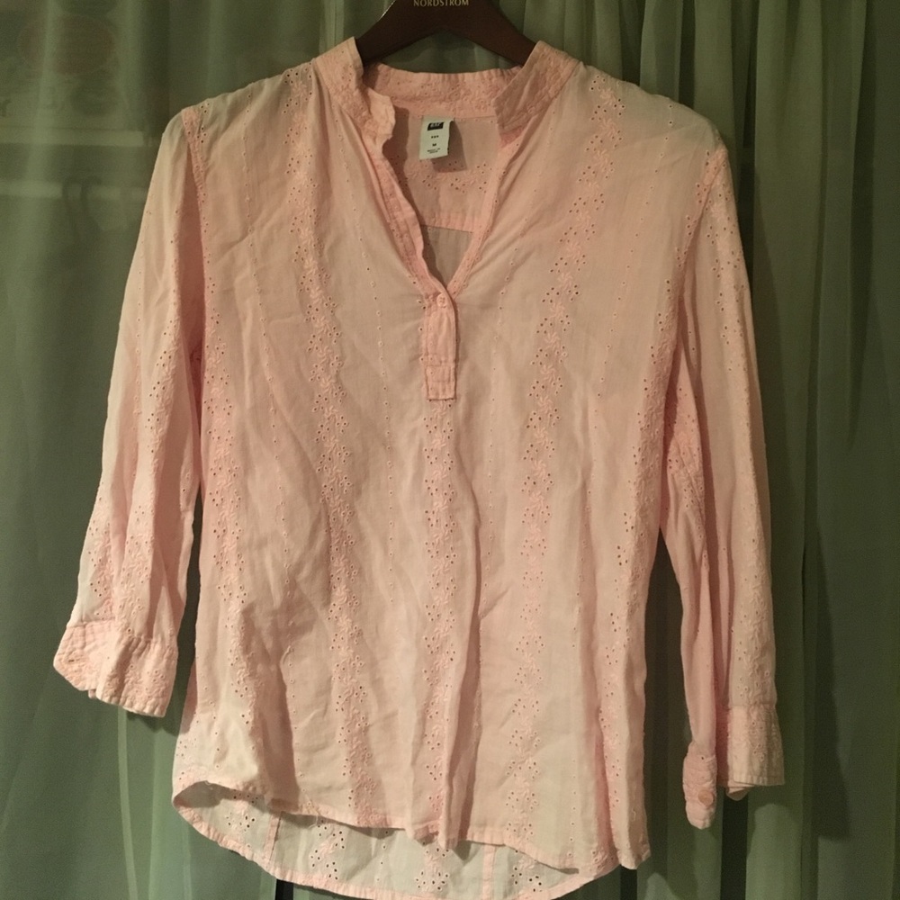Gap M pink blouse style top