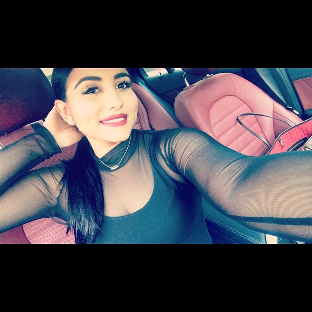 Meet your Posher, Samantha