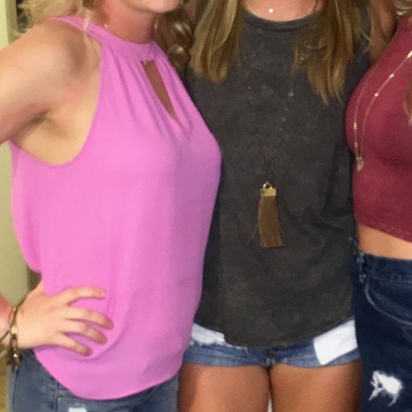 Leith Keyhole Halter Tank - Picture 3 of 8