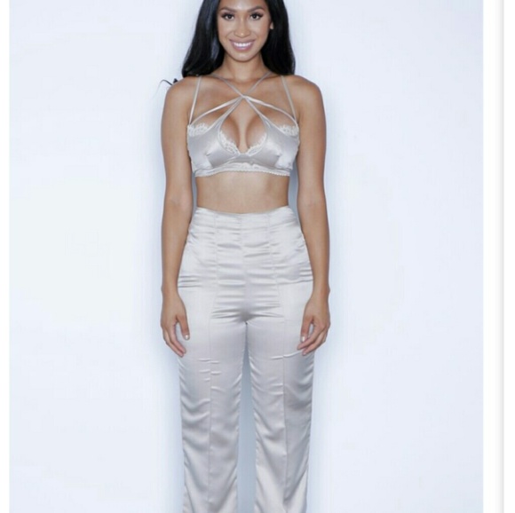 Kloset Envy Satin set - Picture 3 of 4