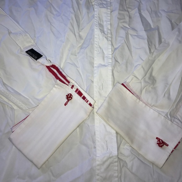 ❌SOLD❌ Sean John Classic White Button Down shirt - Picture 2 of 5