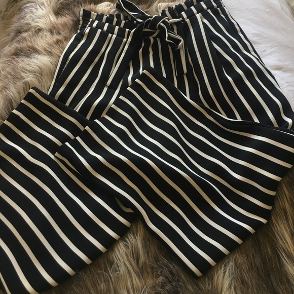 Zara Pants - Zara Basic striped wide leg cropped pants