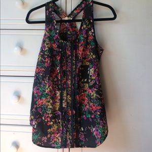 Floral sleeveless blouse