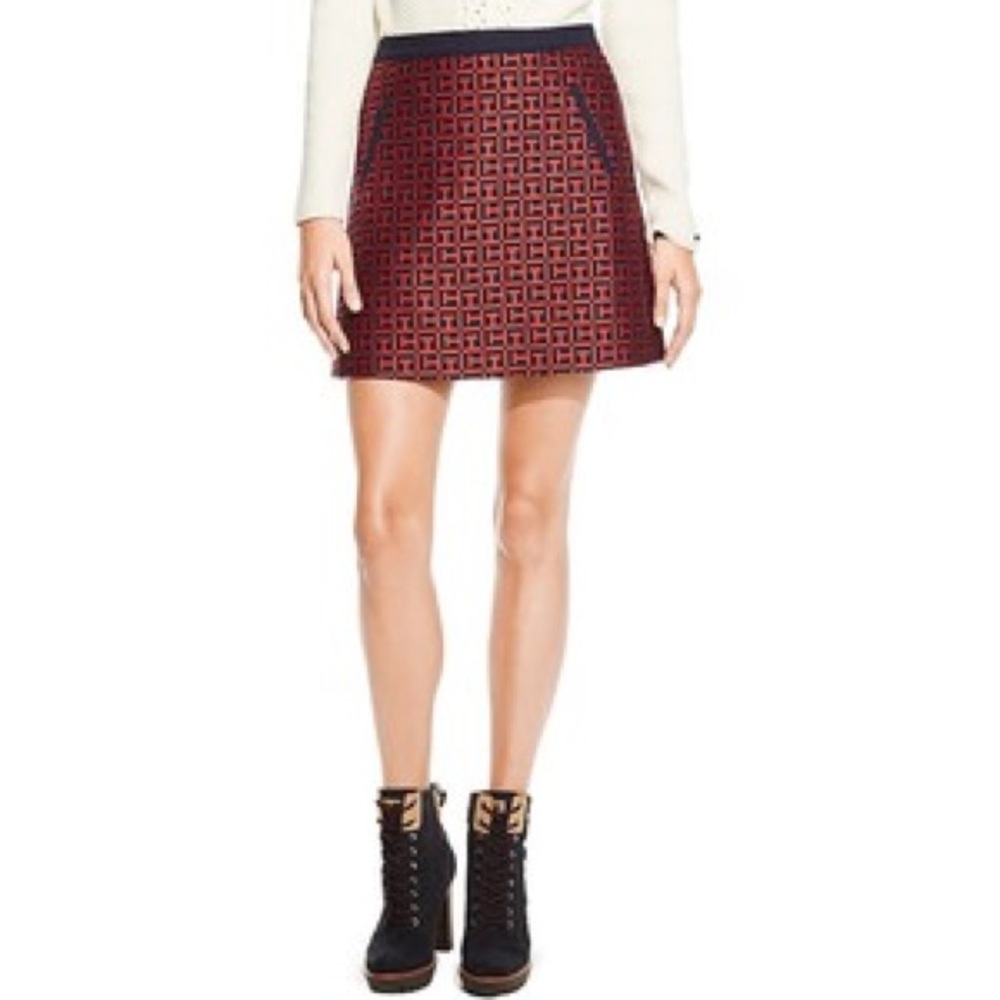 Tommy Hilfiger Size 8 Jacquard Mini Skirt- NWT