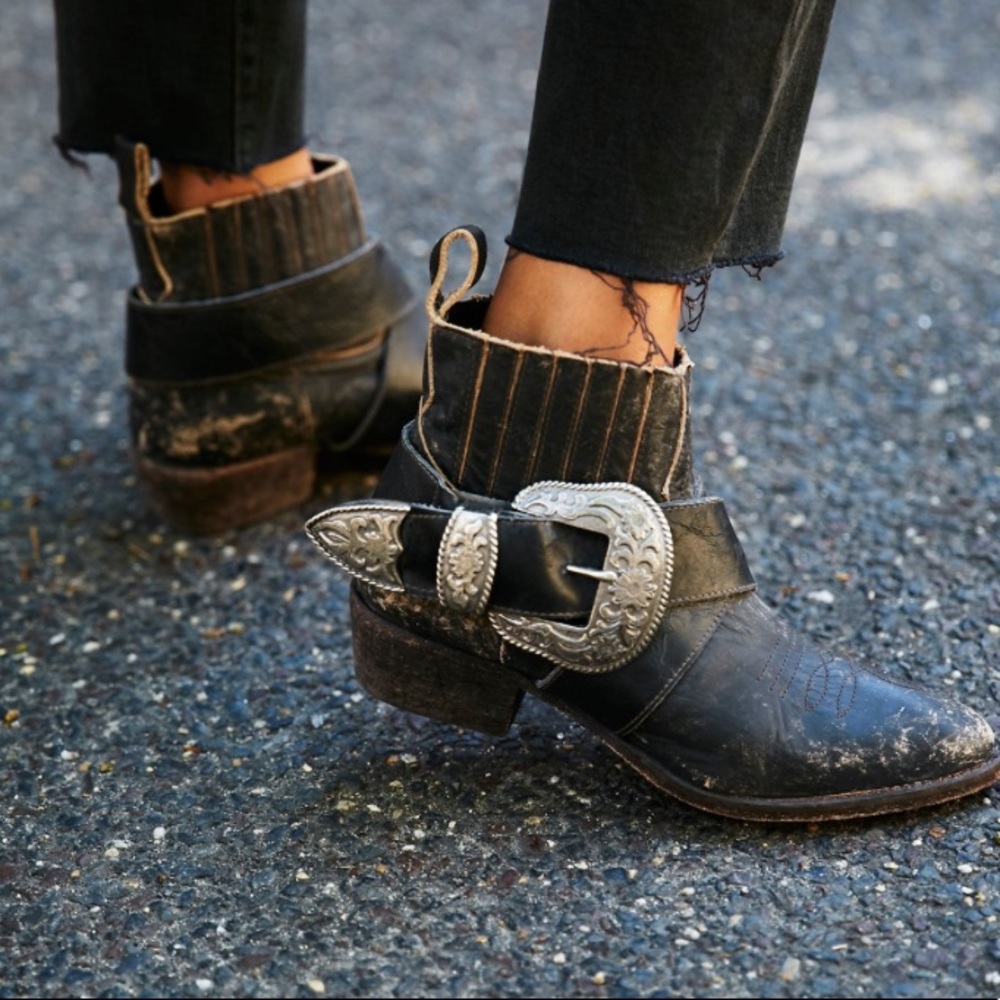 understated leather matisse x FP biker boot