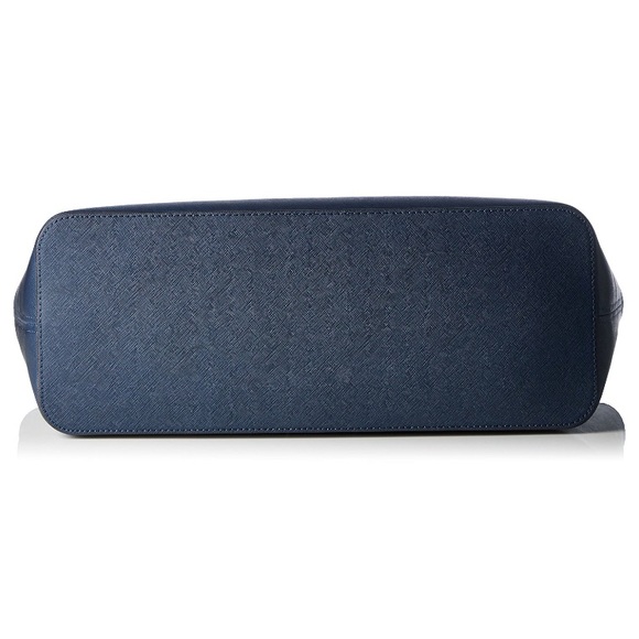 NWT Michael Kors Navy Jet Set Medium Leather Tote - Picture 5 of 7