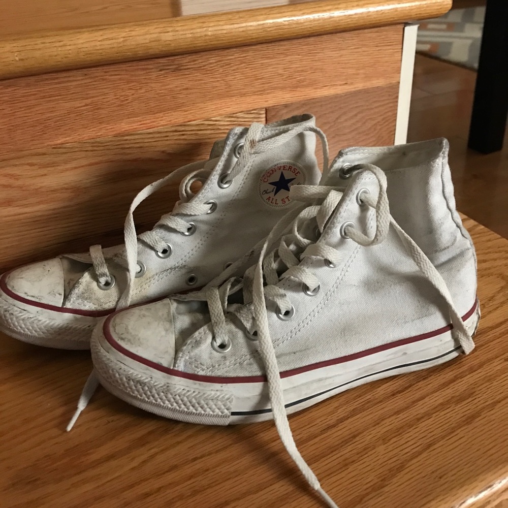 White converse High-Tops