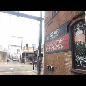 Meet your Posher, Jenny