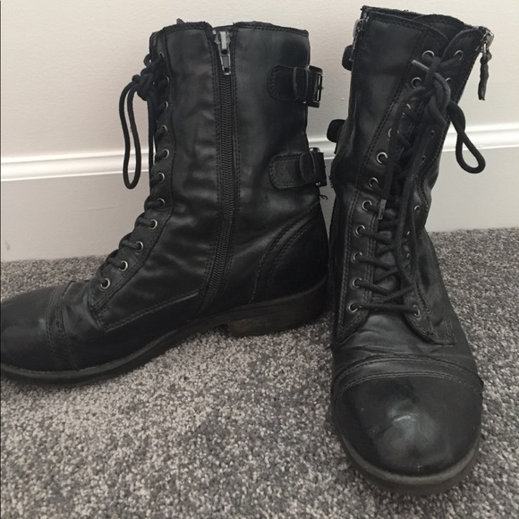 Black combat boots - Picture 2 of 4