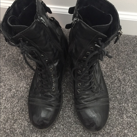Black combat boots - Picture 4 of 4