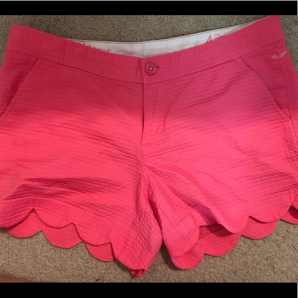 LILLY PULITZER BUTTERCUP SHORTS!!!!!!!