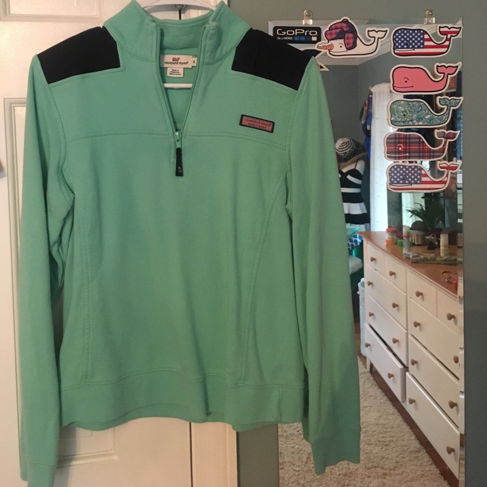 Vineyard vines pullover