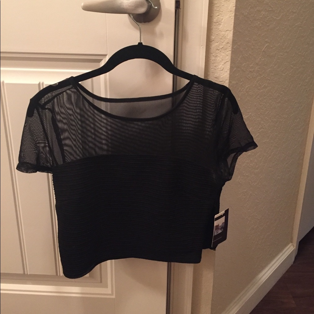 ♣Urban Outfitters Black Mesh Crop Top♣️ - Picture 2 of 3