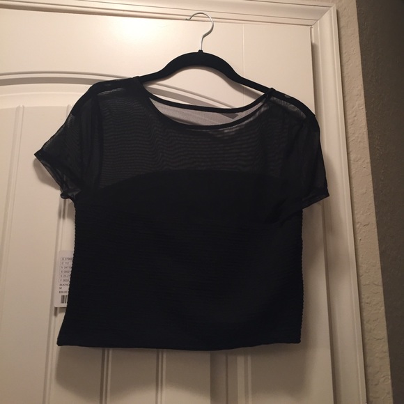 ♣Urban Outfitters Black Mesh Crop Top♣️ - Picture 1 of 3