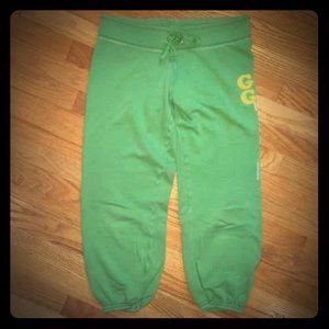 VS PINK Woman's Green Sweatpants