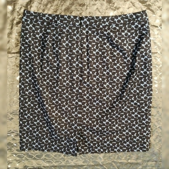 Halogen pencil skirt black and blue pattern - Picture 2 of 4
