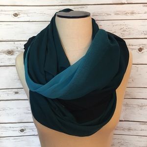 Sea-foam Green Circle Scarf