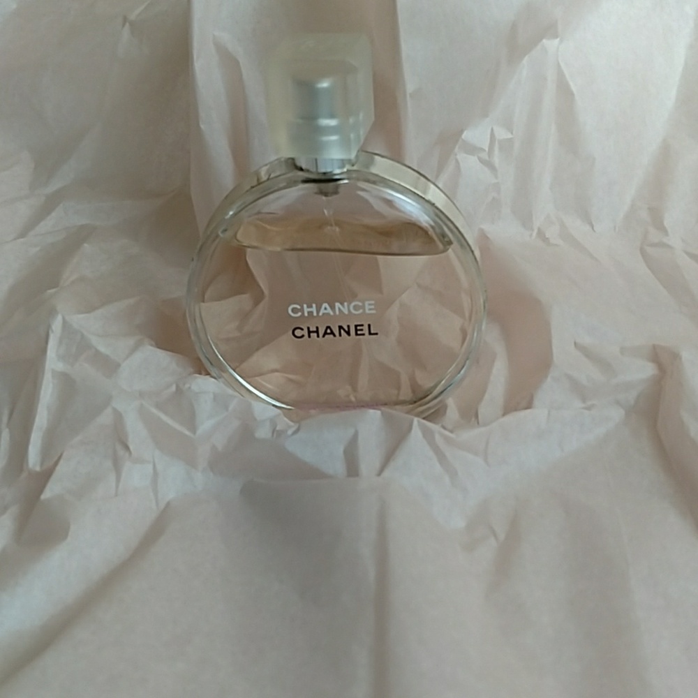 Chanel perfume