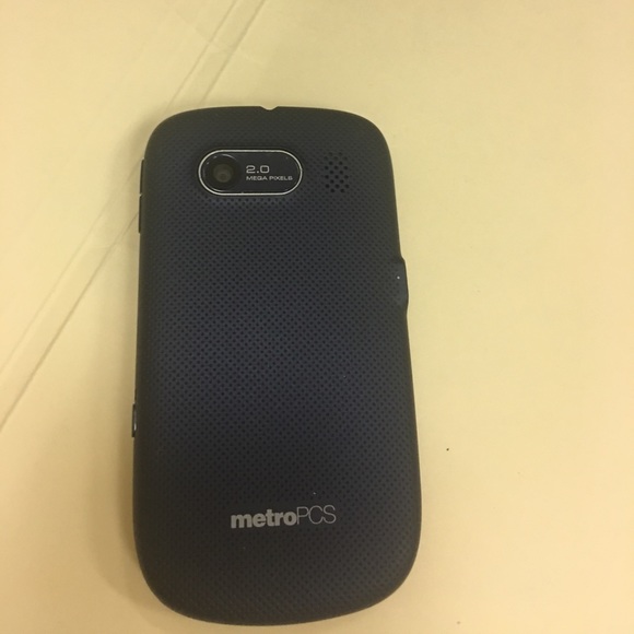 ZTE phone - Picture 2 of 2