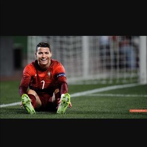 Meet your Posher, Adrian