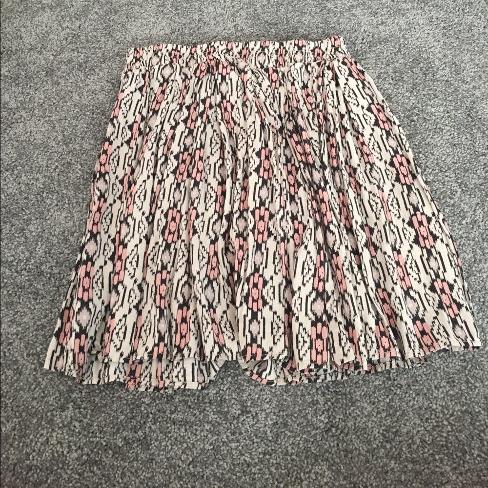 Brandy Melville skirt