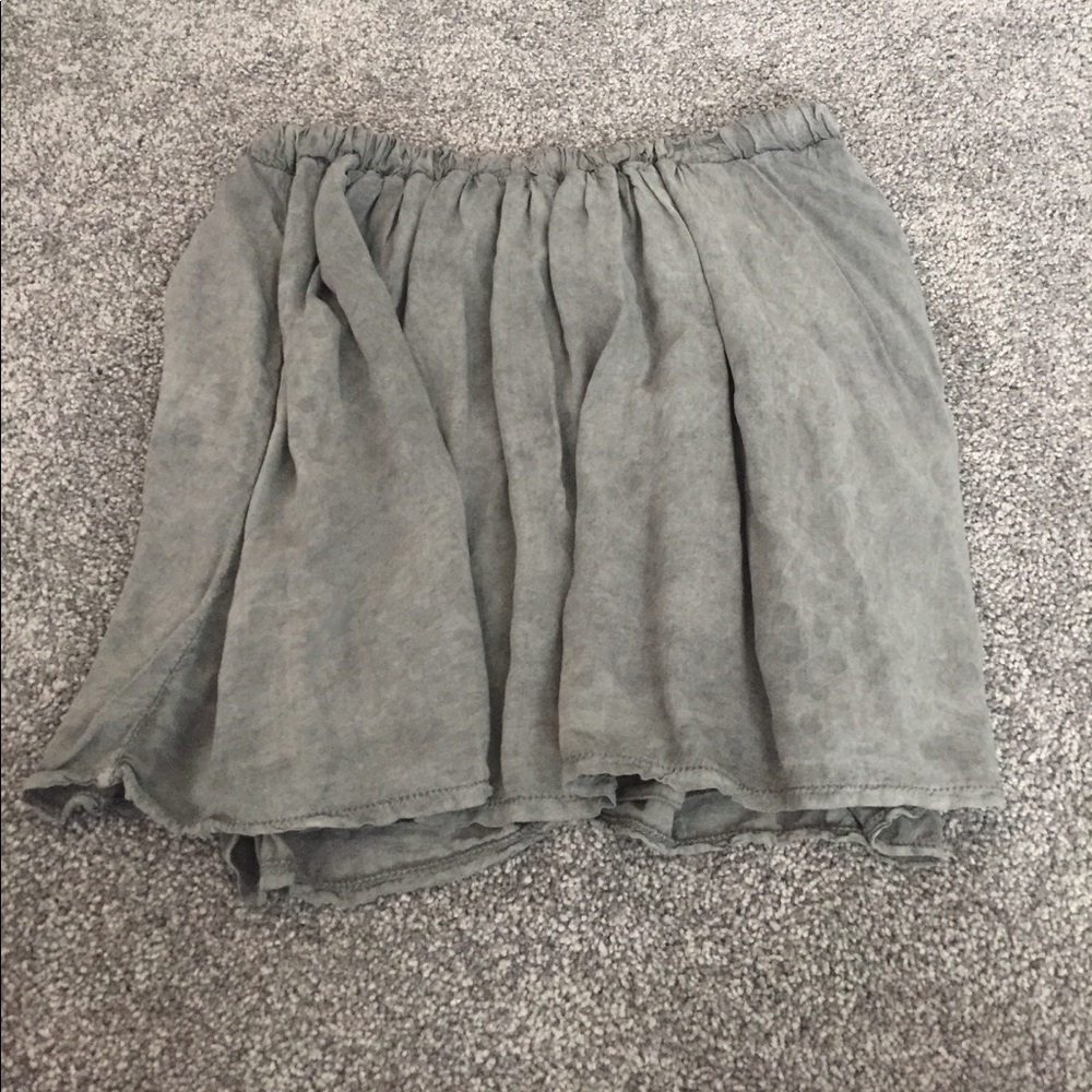 Brandy Melville skirt