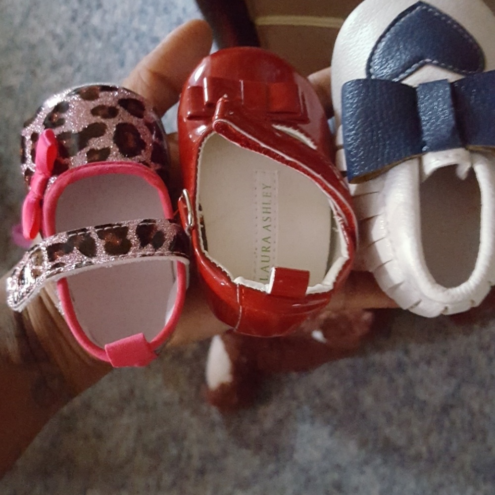 Infant crib shoes