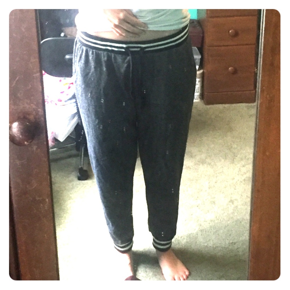 Rue 21 grey, black and white joggers