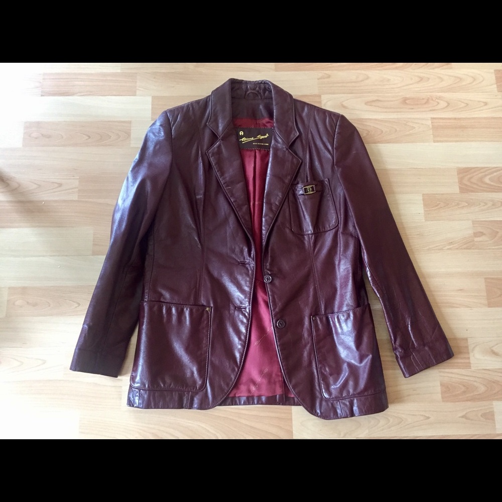 Vintage Etienne Aigner burgundy leather coat