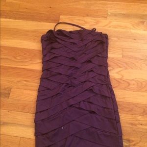 Express: Strapless with removable halter strap