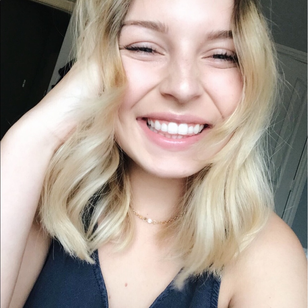 Meet your Posher, Anna