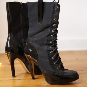 Wild Pair Black Heeled Boots "Lacie"