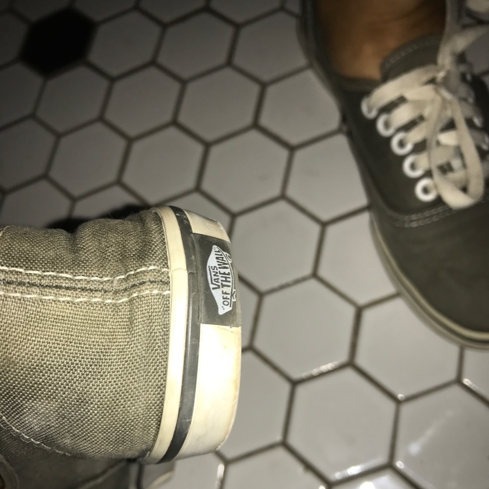 Grey Vans - Picture 5 of 7
