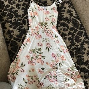 Gorgeous white flower dress