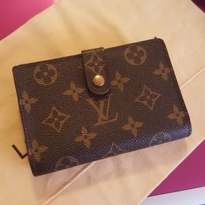 Authentic Louis Vuitton monogram wallet