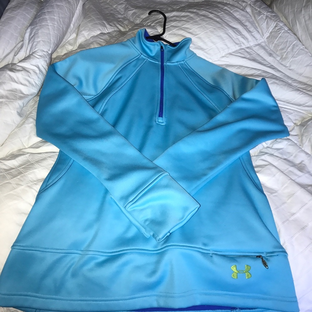 Under Armour semi fitted fleece half zip