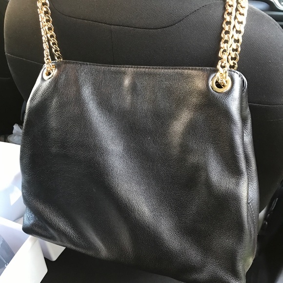 Michael Kors Bag!  BRAND NEW - Picture 1 of 2
