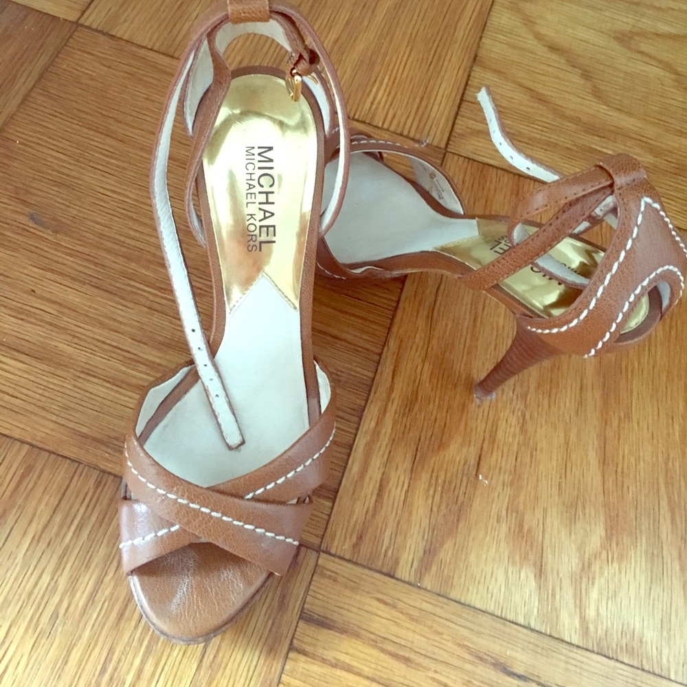 Michael kors brown leather strapped sandals