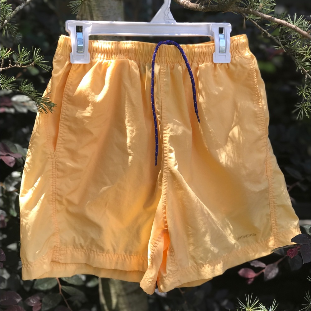 PATAGONIA Baggies Yellow Shorts - size XS