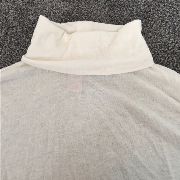 Turtleneck - Picture 2 of 4